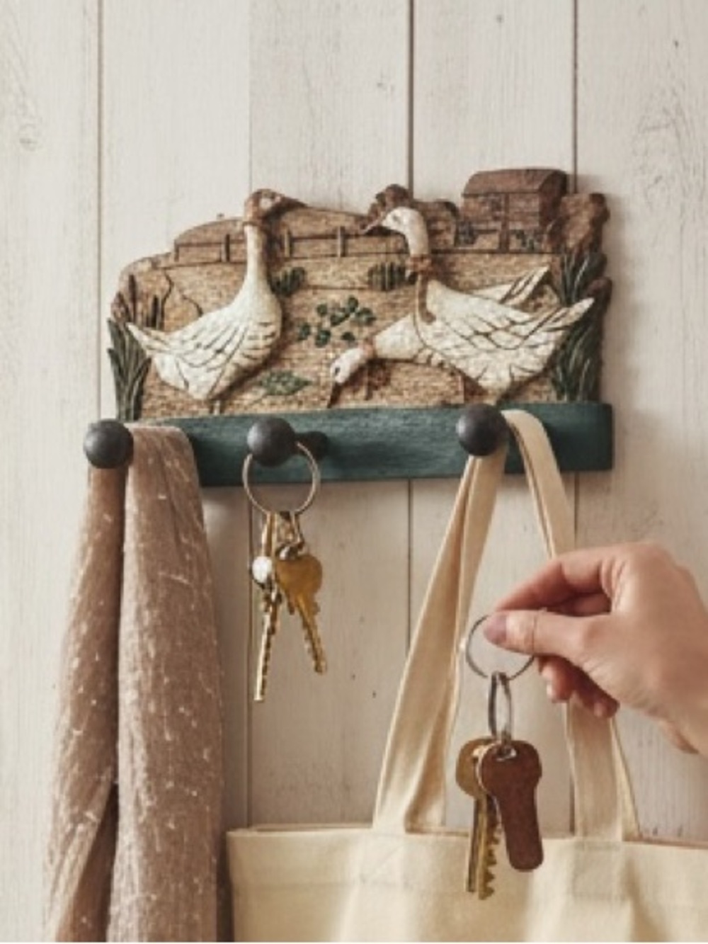 Vintage Resin Goose Wall Hook Rack Rustic Farmhouse Organizer 3 Wood Hooks Green